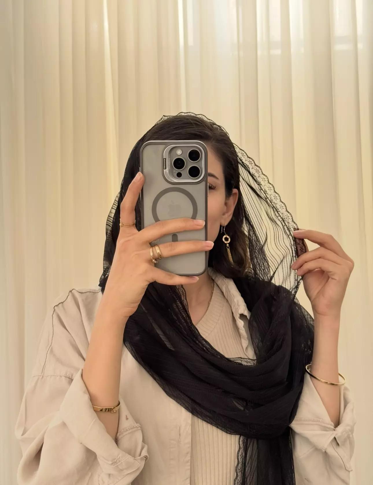 شال دور دانتل