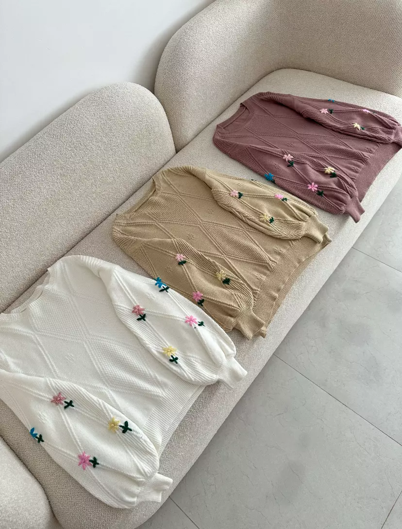 بلوز استین گل1977