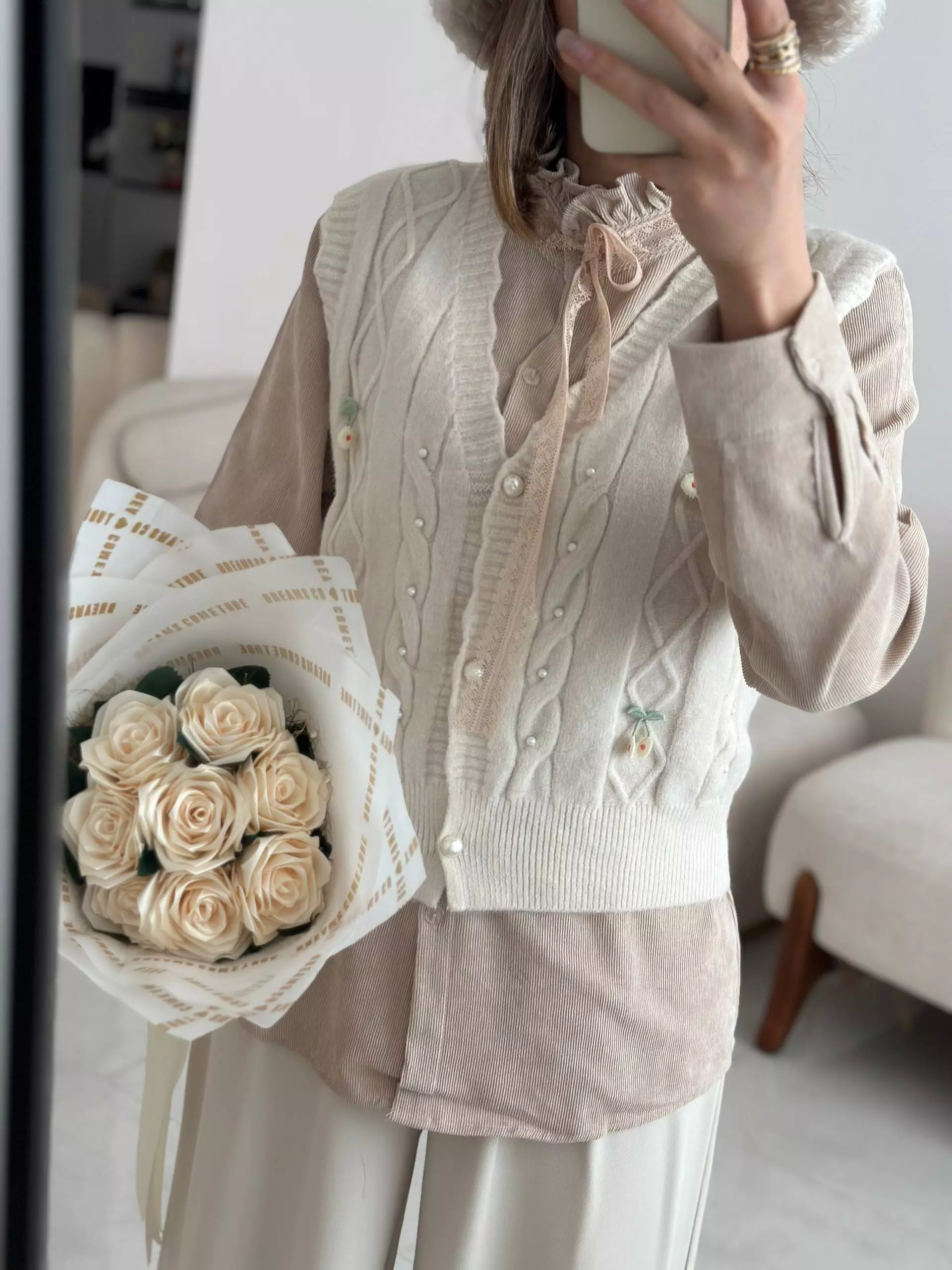 ست نازگل 2024