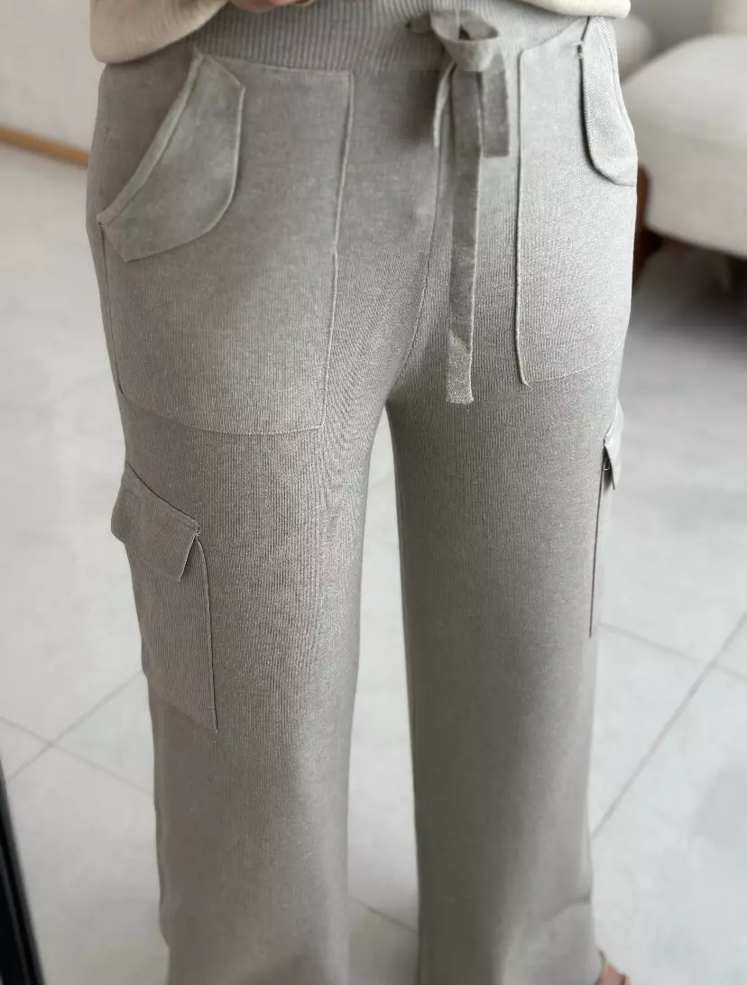 شلوار بافت جیبدار 2023