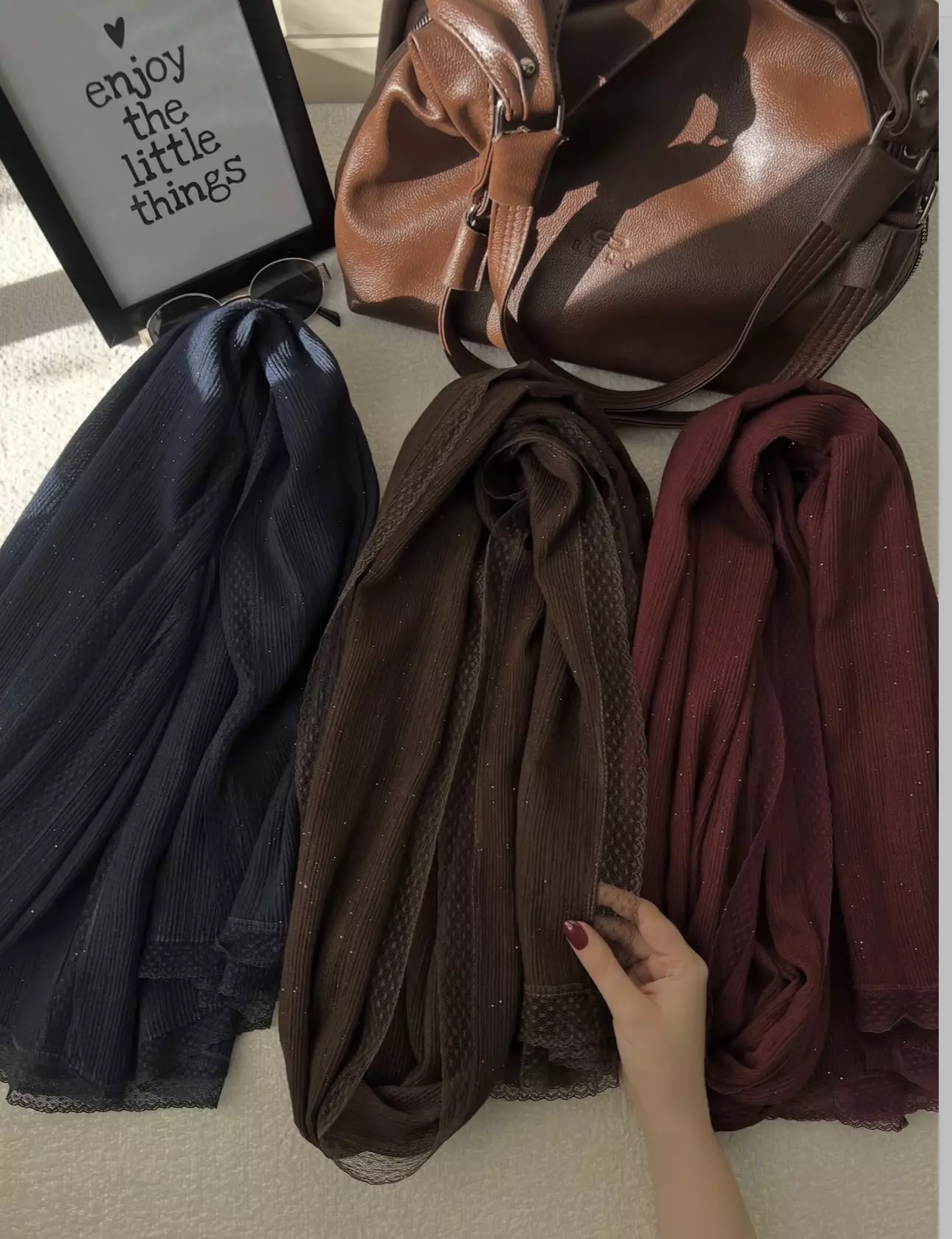 شال شاین دور دانتل