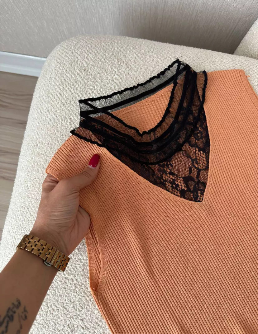 تاپ لیرا 2044