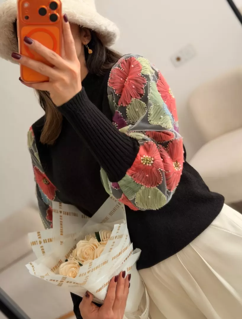 بلوزبافت استین گلدوزی3441