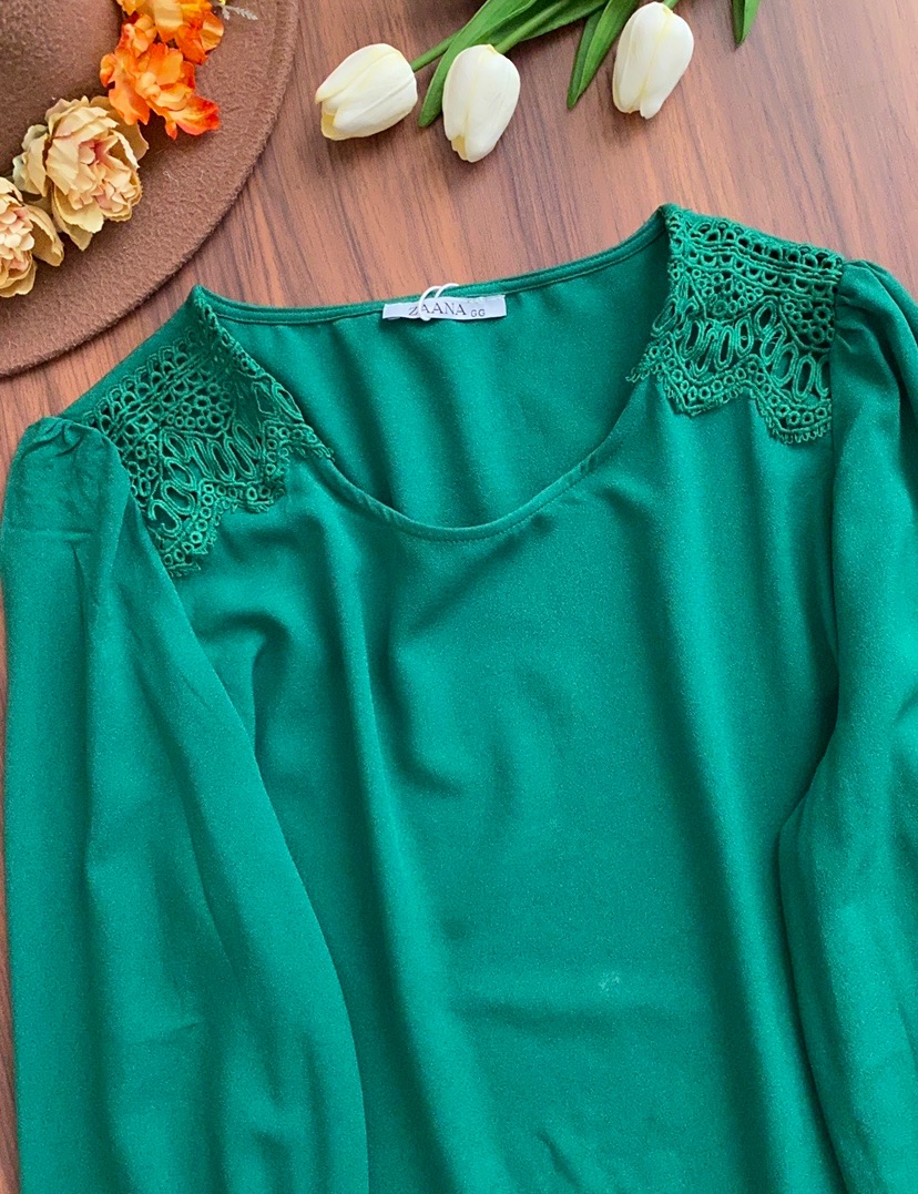 شومیز سرشانه گیپور582