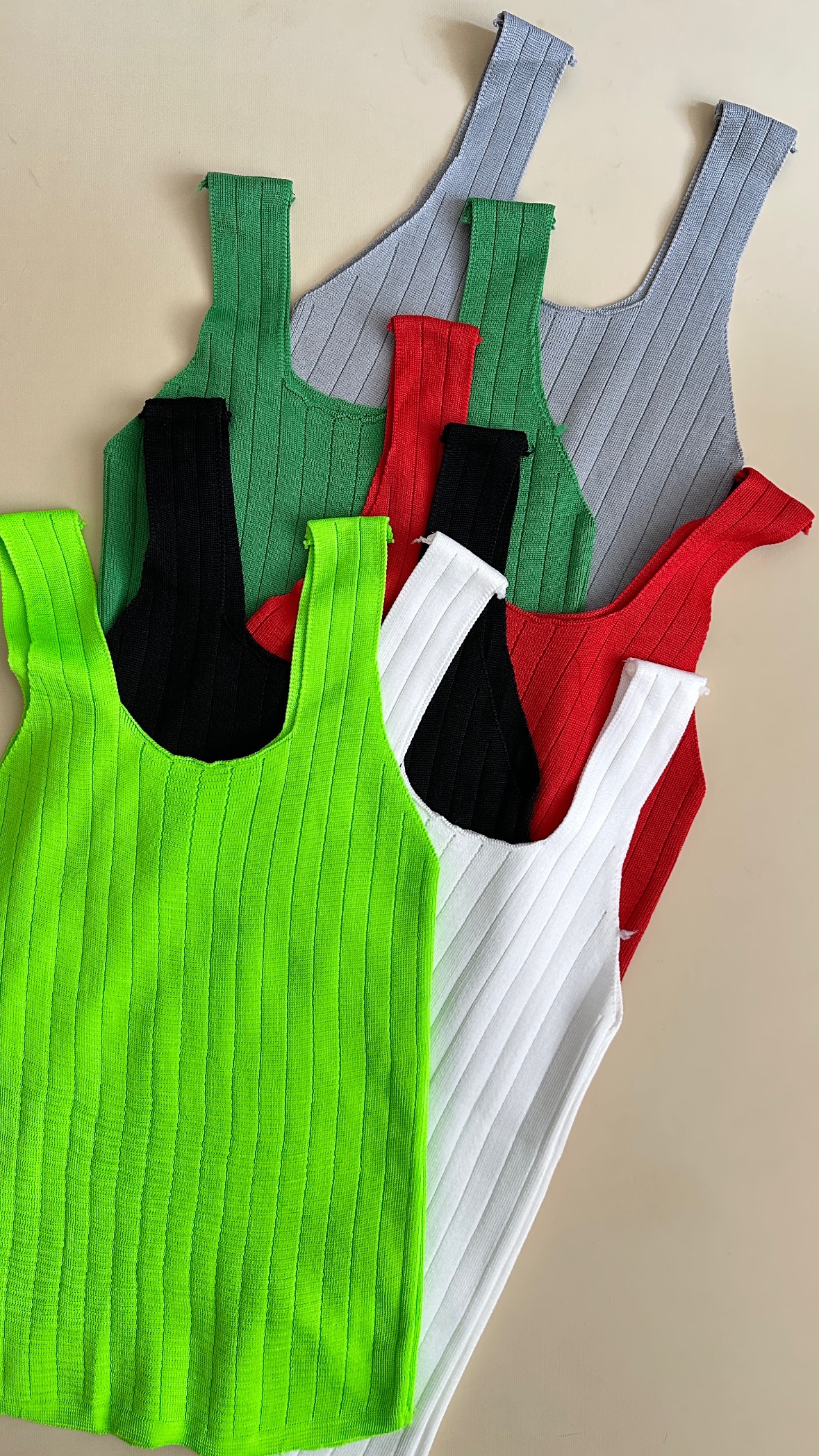 تاپ702
