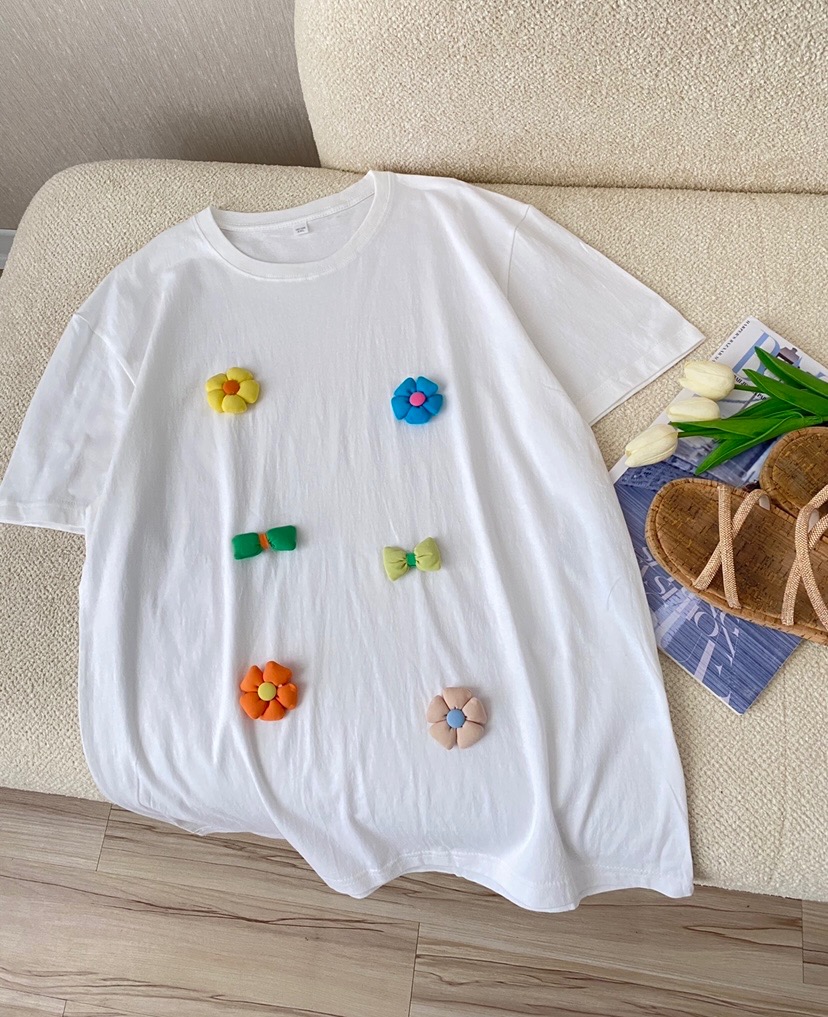 تیشرت گل برجسته789