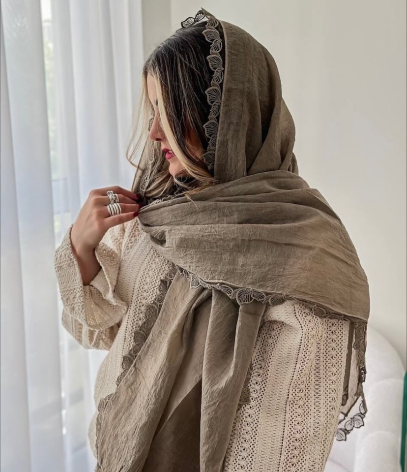 شال دور گلی 17010